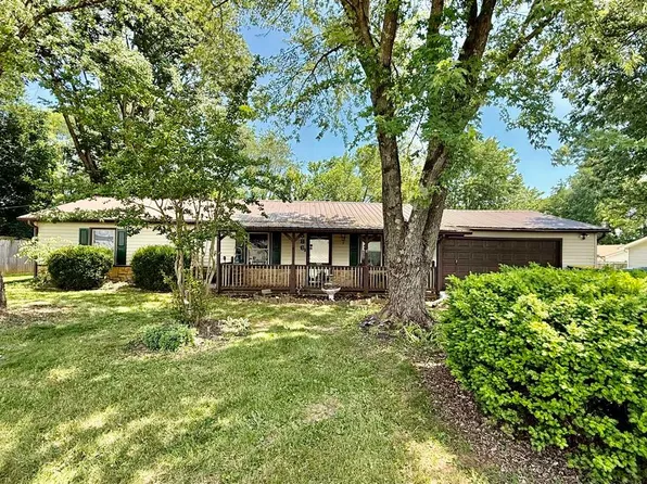 586 N Graham St, Bowling Green, KY 42101