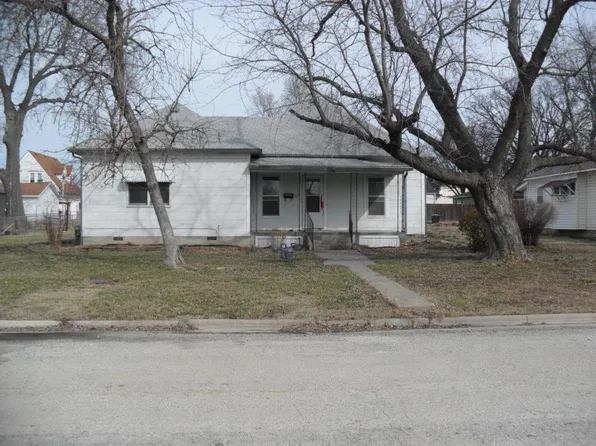 1010 Osage St, Humboldt, KS 66748