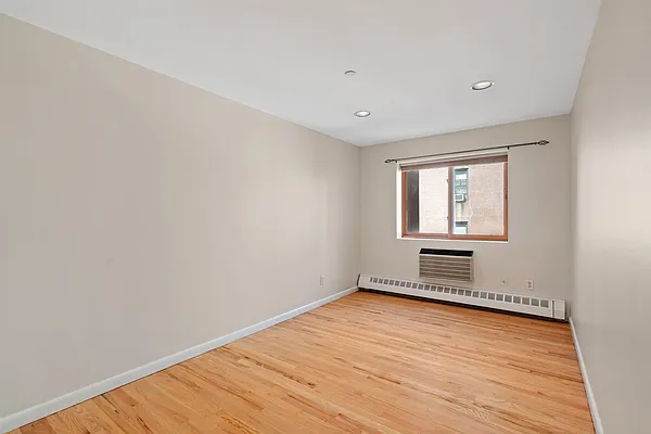 Rented by Nest Seekers International | media 8