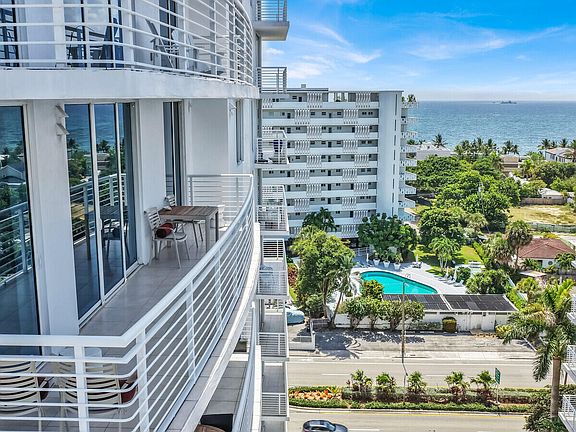 4th image of 2831 N Ocean Boulevard #1006N