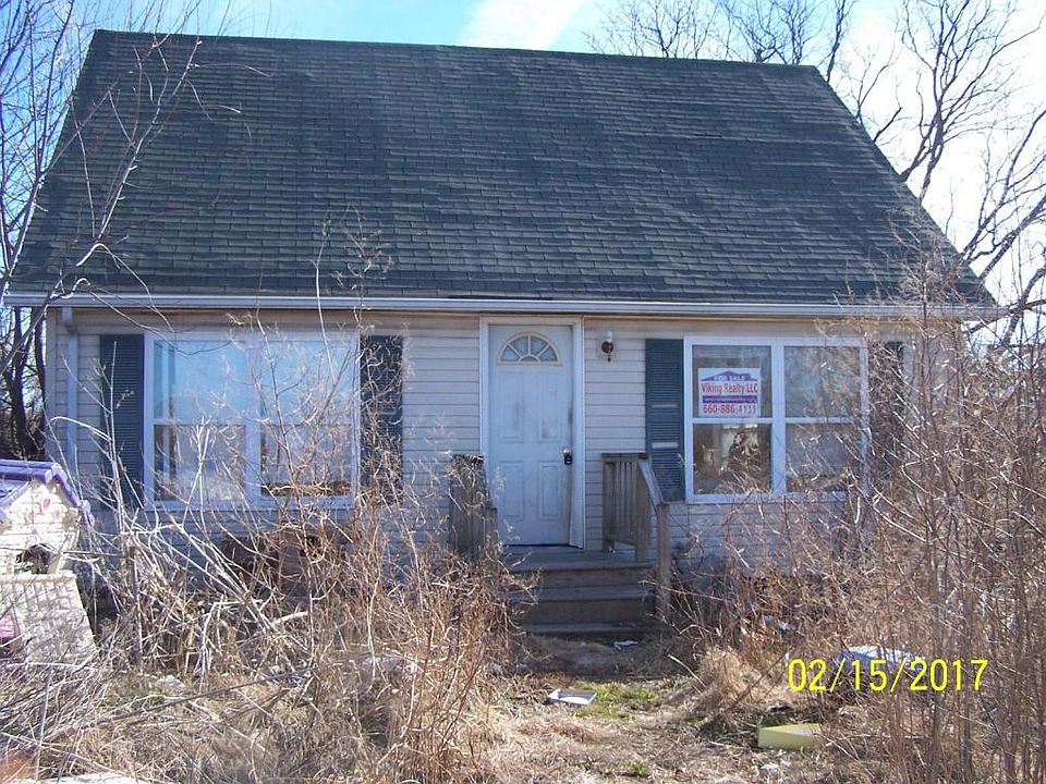 1st image of 26504 Hopewell Ave