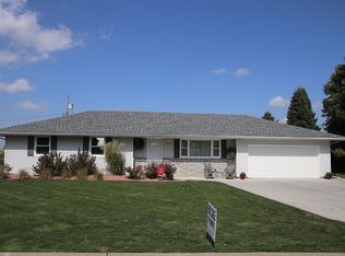 813 6th St, Beemer, NE 68716