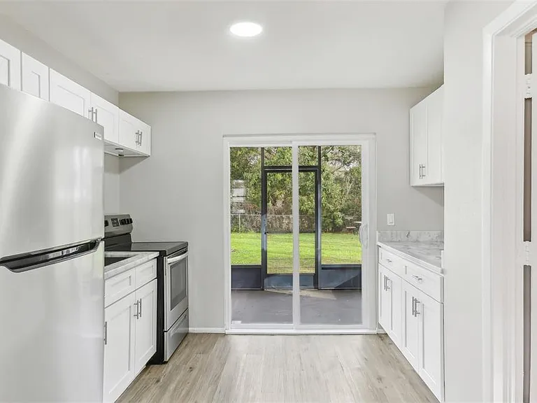 7711 Amherst St #B — Photo 9