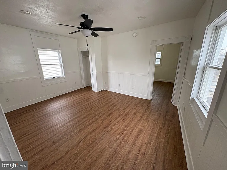 2713 Hammonds Ferry Rd — Photo 3