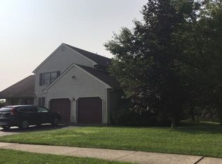 194 Durst Rd, Irwin, PA 15642