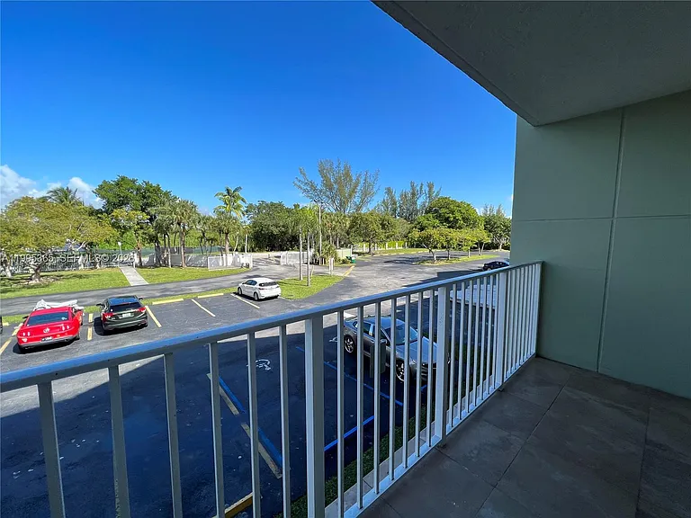 8200 SW 210th St #113 — Photo 10