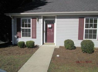 4 Treeble Ct, Greensboro, NC 27406