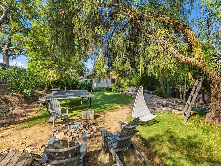 5536 Easterly Rd — Photo 34