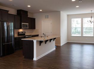 8518 Sharonbrook Dr, Charlotte, NC 28210