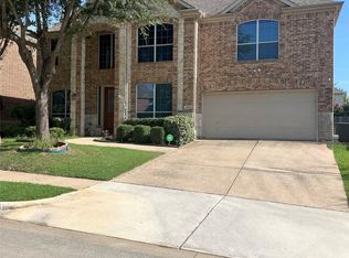 1908 Laurel Oak Ct, Arlington, TX 76001