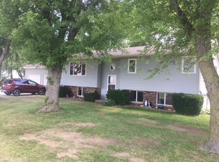 2377 243rd St, De Witt, IA 52742