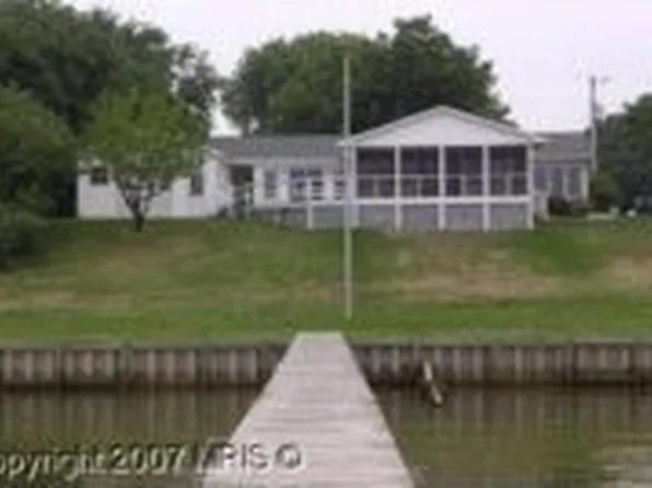 13445 S View Rd, Newburg, MD 20664