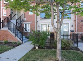 4620 Guildwood Way #86, Mississauga, ON L5R 4H4