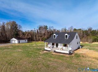 2733 Cedar Lane Rd, Kents Store, VA 23084