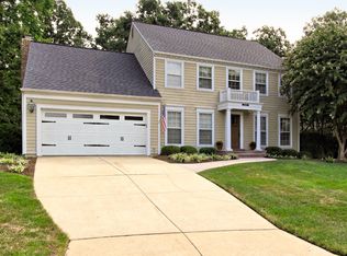 13100 Laneview Ct, Oak Hill, VA 20171