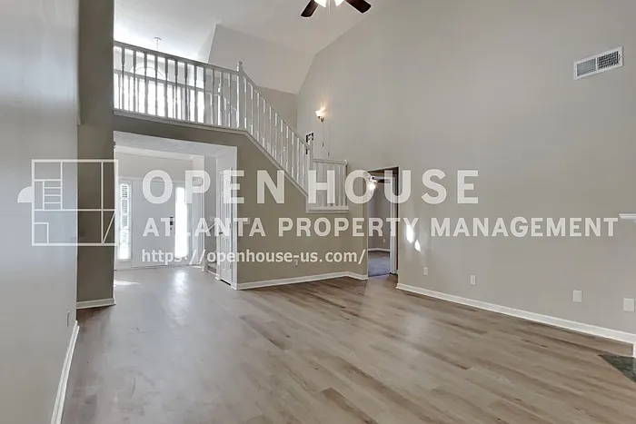 7240 Coral Lake Dr — Photo 4