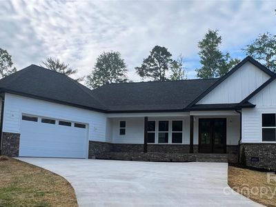 3723 Whitney Dr NE, Hickory, NC, 28601