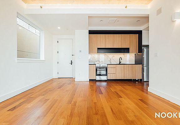2nd image of 217 Green St #4A
