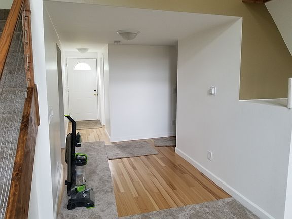 4th image of 408 W Charlotte St