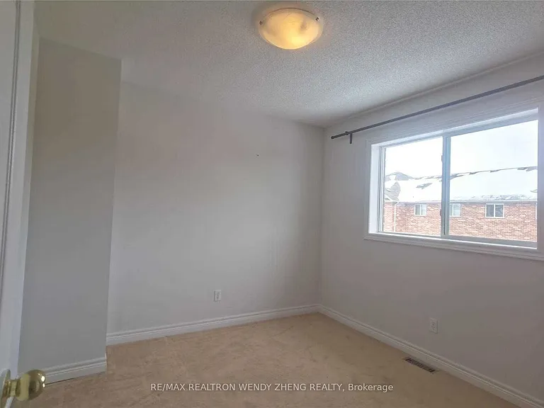 103 Greenhalf Dr — Photo 11