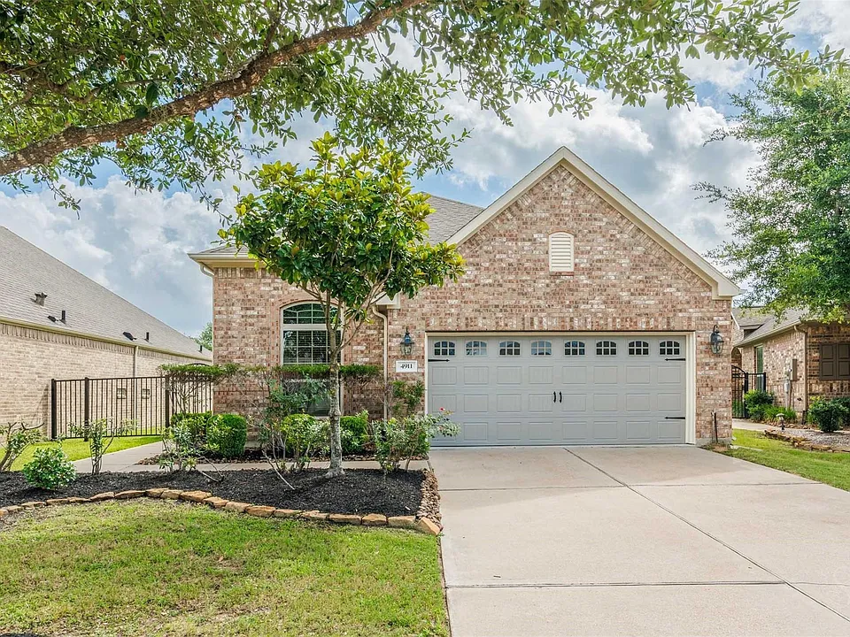 4911 Augusta Pointe Ct
