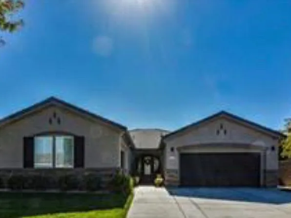 460 Villa Point Dr, Stockton, CA 95209