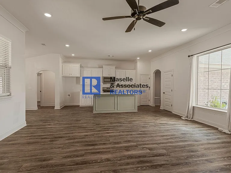 509 Silver Hill Dr — Photo 11