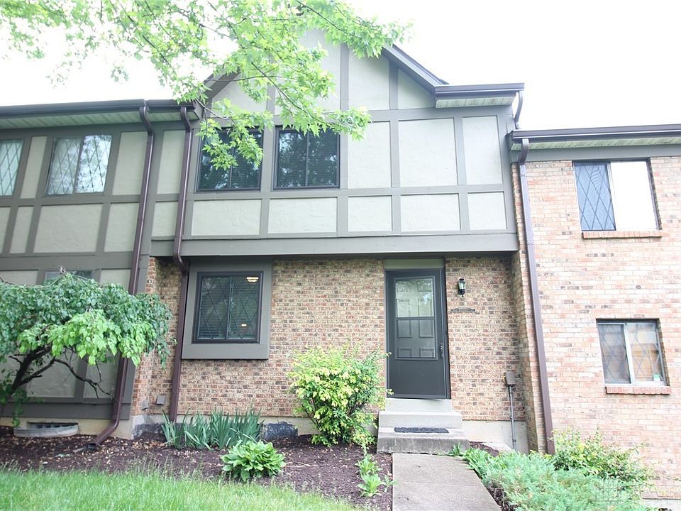 1st image of 7649 Berkshire Ct