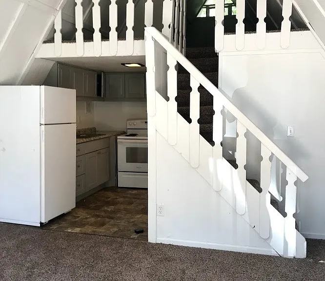 10761 I-70 Drive NE — Photo 11