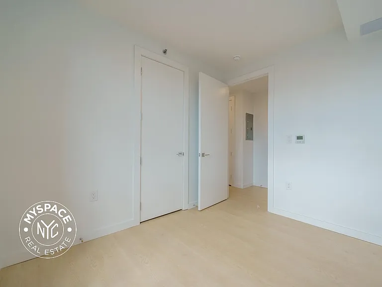 1499 Bedford Ave #2B — Photo 13