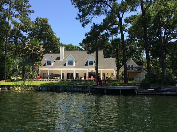 5th image of 109 Twelve Oaks Ln