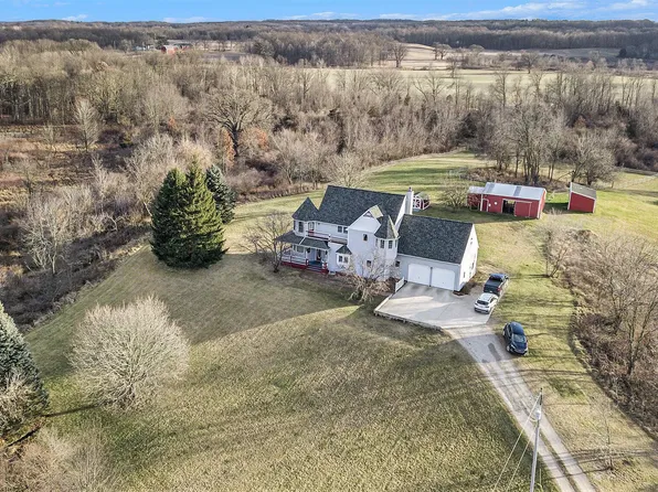 17675 Heim Rd, Chelsea, MI 48118