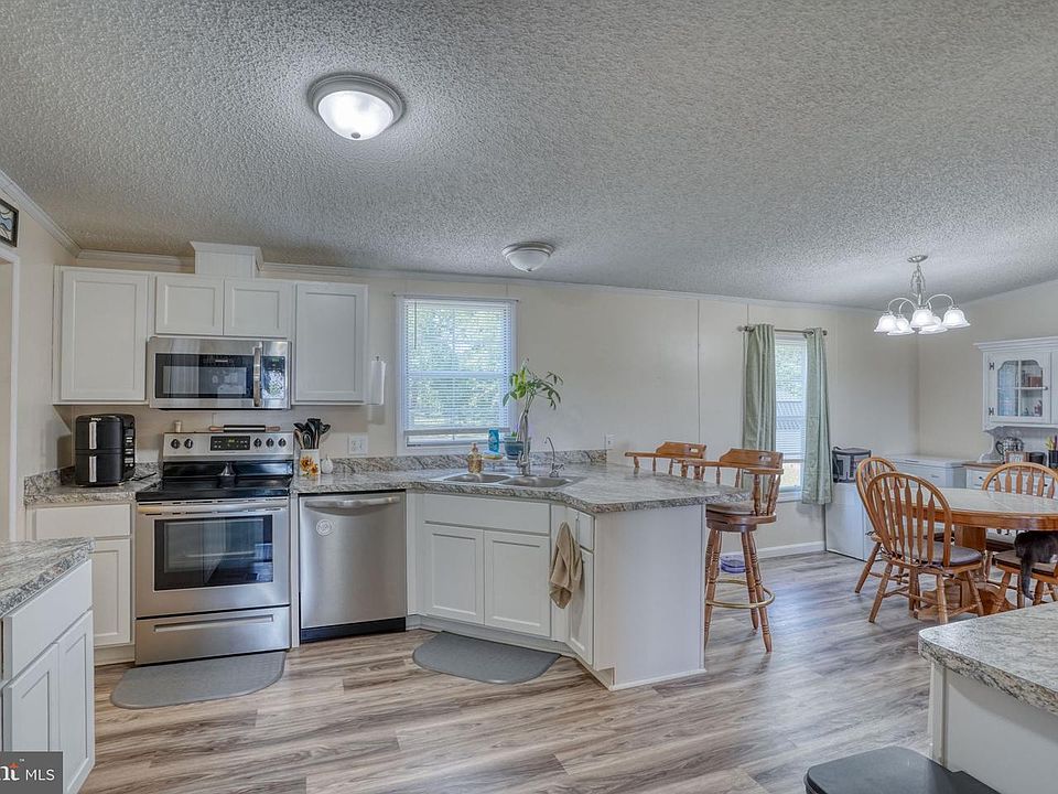 1st image of 6195 Watson Rd