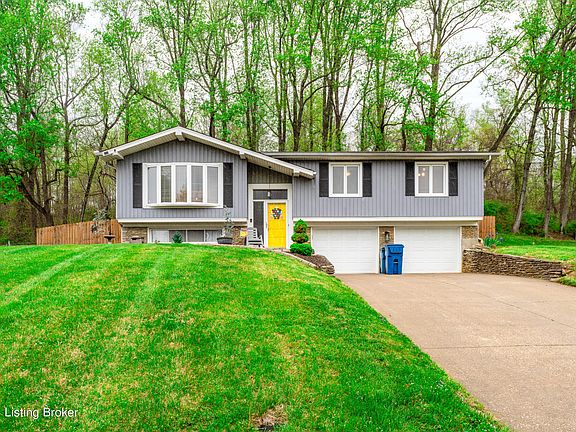 2nd image of 9014 Lyneve Dr