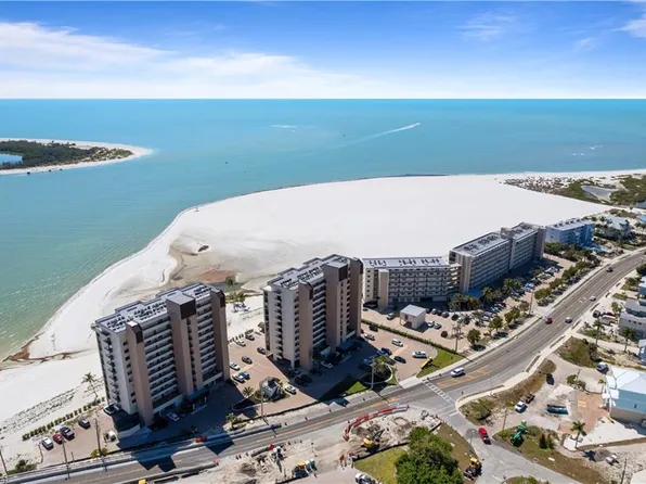 8400 Estero BLVD #303, FORT MYERS BEACH, FL 33931