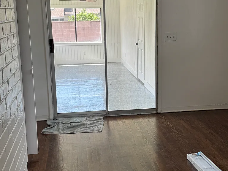 651 W 4th St — Photo 13