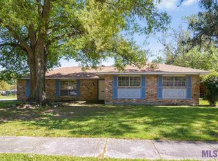1465 Wellington Dr, Baton Rouge, LA 70815