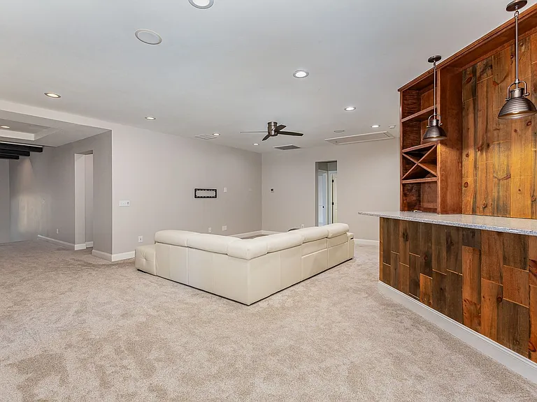 2405 Trenton Park Ln — Photo 42