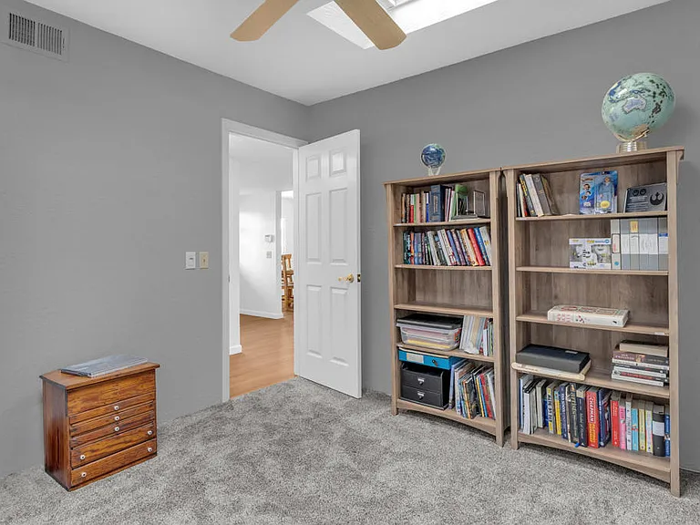 17 Lugo Dr — Photo 22