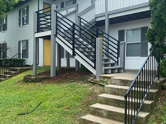 5th image of 4704 Hawthorne Place Dr #2