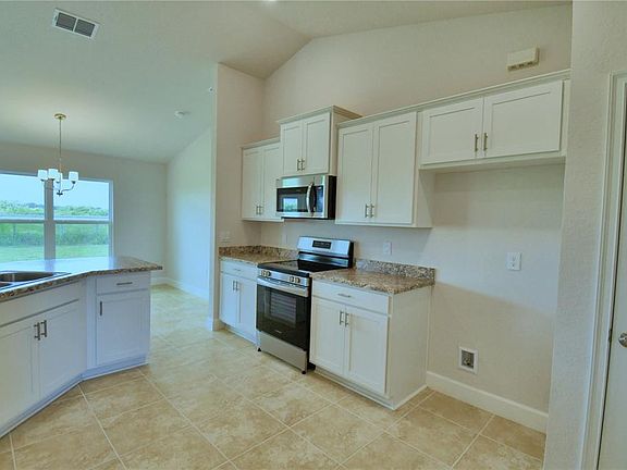 4th image of 4612 Calamint Ln