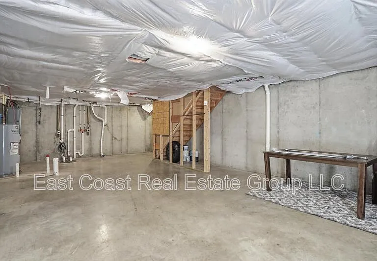 24 Mabel Ln — Photo 30