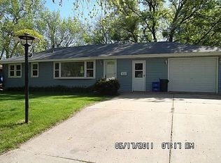5725 Jackson St NE, Fridley, MN 55432