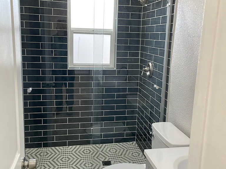 4536 Britton Ave — Photo 4