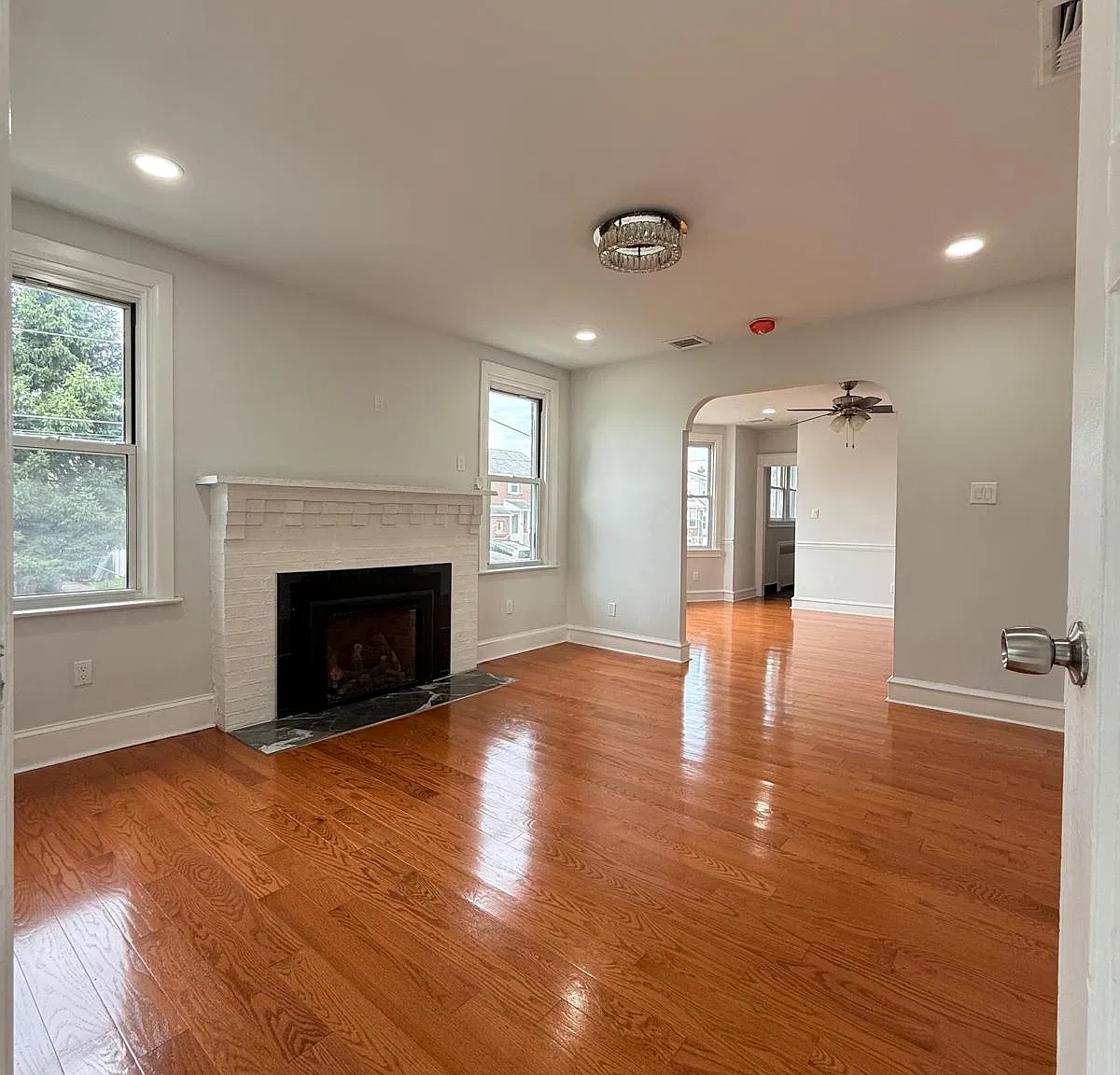 4 bed, 1826 sqft, $2,800 — Photo 4