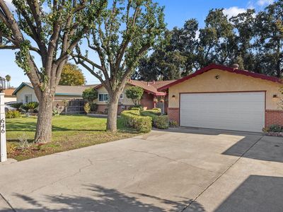 646 S Redwood Drive, Visalia, CA, 93277