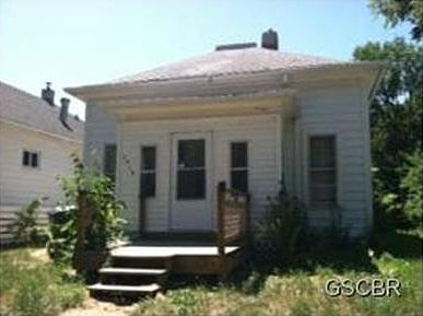 1st image of 1919 S Pomegranite St