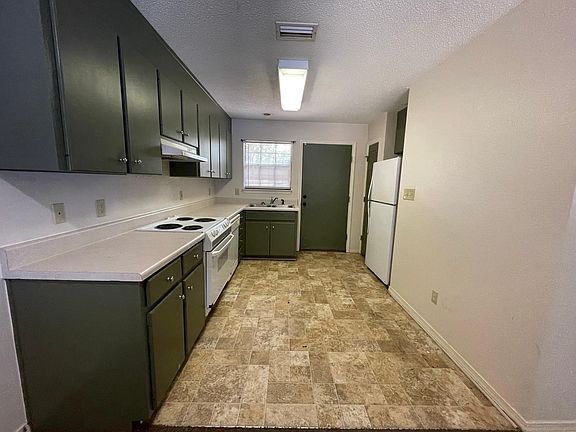 5th image of 2887 E Johnson Ave #2887