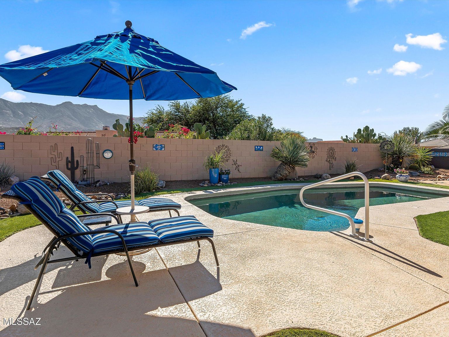 65621 E Desert Trail Dr