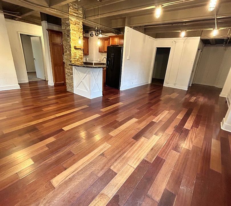 1st image of 505 Cherry St SE APT 100